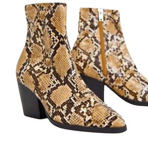 NWT Public Desire Charlie Snake Western Boots Sz 8